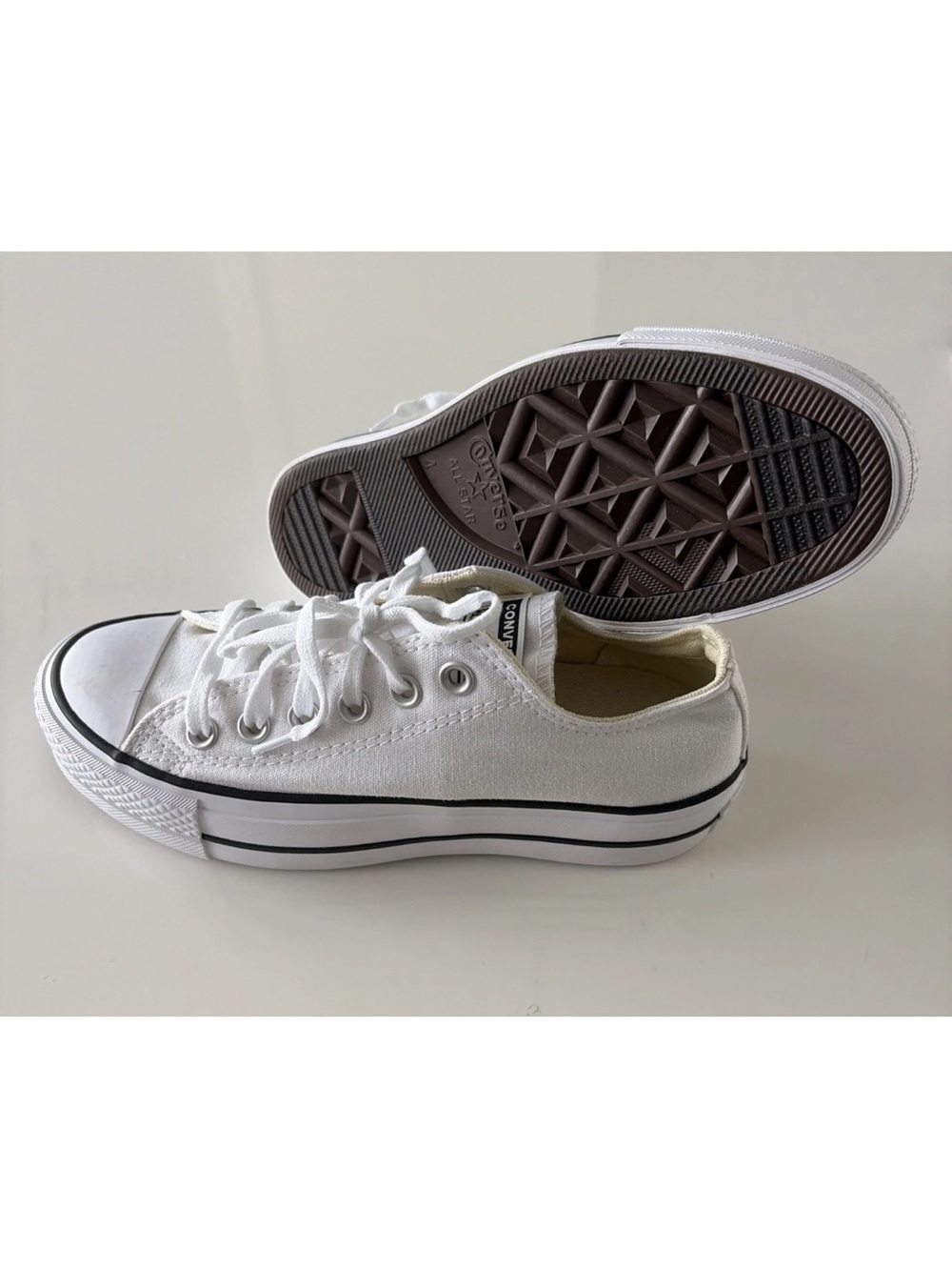 Converse Chuck Taylor All Star Lift Platform Low Top White Sneakers